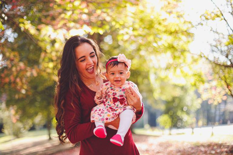 Fotografa Familia Curitiba - Ensaio externo Outono Canaleta bosque 