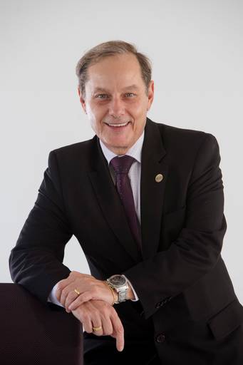 Retrato-pefil-profissional-Ricardo-Bakker-Fotografia