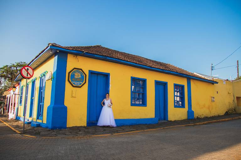 Fotografia - Ensaio de Casal, feito na praia de Santo Antônio de Lisboa no norte da Ilha de Florianópolis 