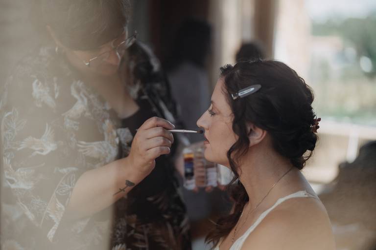 Maquilhagem de noiva, casamento campestre, penteado de noiva com flores, monverde wine experience, fotografias João Almeida