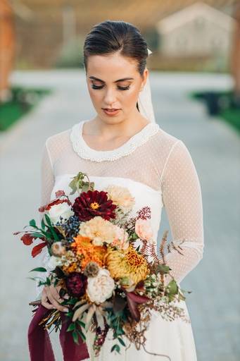 Maquilhagem de noiva, preparação da noiva, vestido de noiva, bouquet de noiva