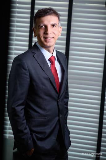 Amorim Advogados Associados, retrato corporativo, retrato profissional advogado , retrato masculino