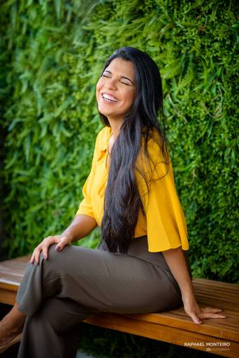 retrato profissional feminino, retrato profissional médica veterinária