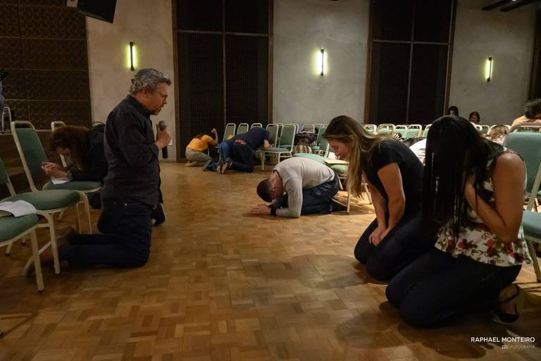 Igreja Plena Icaraí, reunião de oração