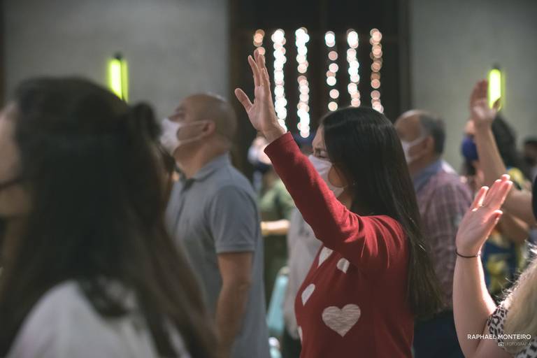 Igreja Plena Icaraí, adoração