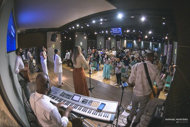 Igreja Plena Icaraí, adoração