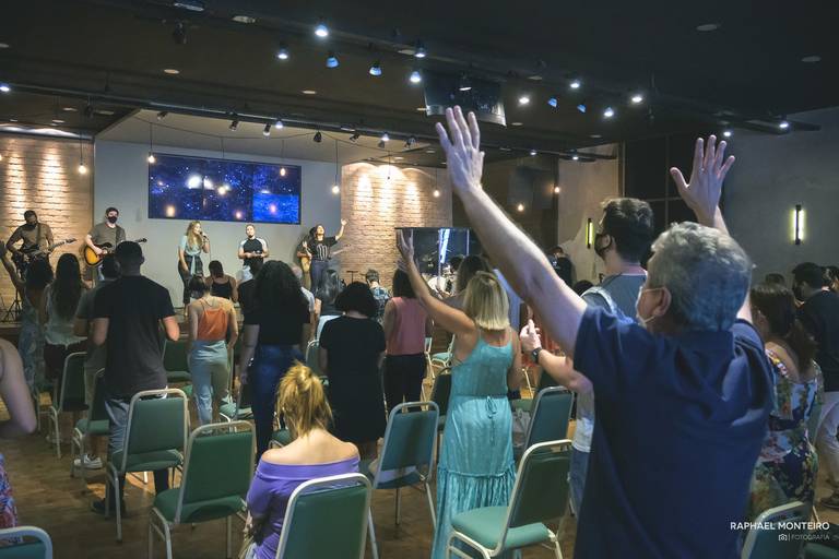 Igreja Plena Icaraí, adoração