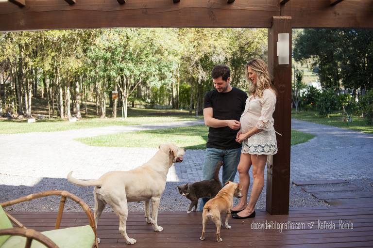 FOTO ENSAIO GESTANTE COM CACHORROS  CAXIAS DO SUL-RS