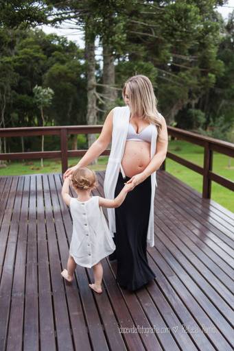 FOTO ENSAIO GESTANTE MÃE E FILHA  CAXIAS DO SUL-RS