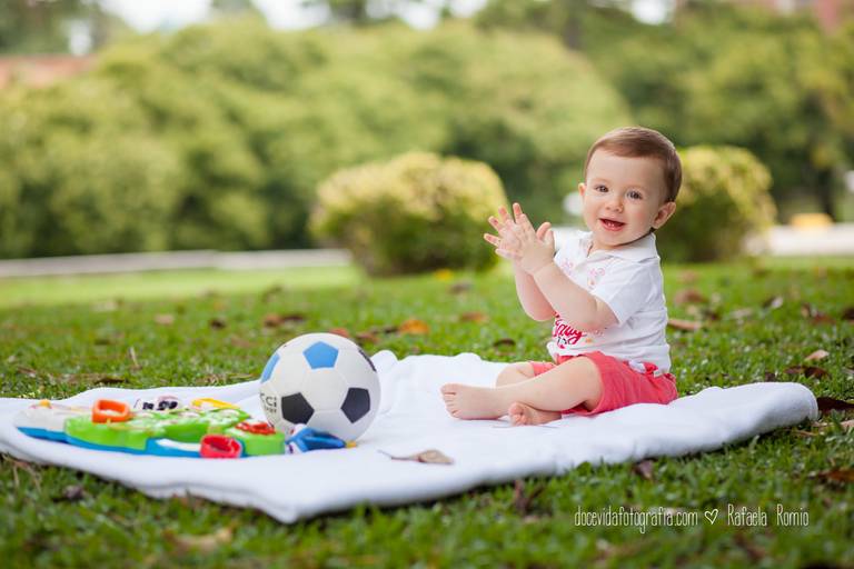 FOTO BOOK INFANTIL MENINO E BOLA FELIZ CAXIAS DO SUL-RS