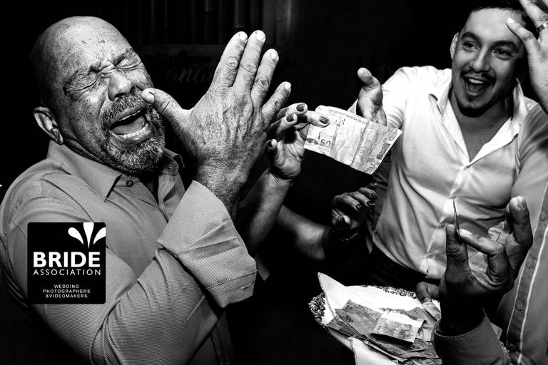 foto premiada, bride association, wedding, gravata do noivo