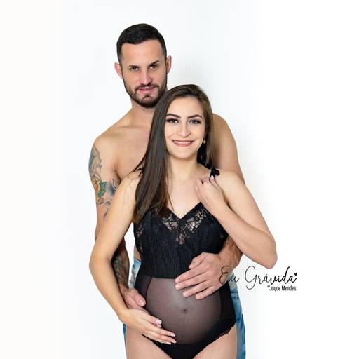 casal em ensaio de gestante em curitiba parana