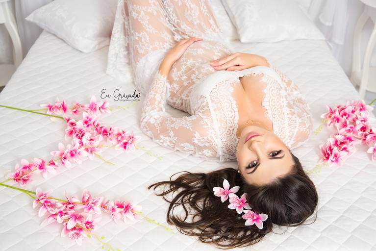 Ensaio Gestante em estúdio em Curitiba
