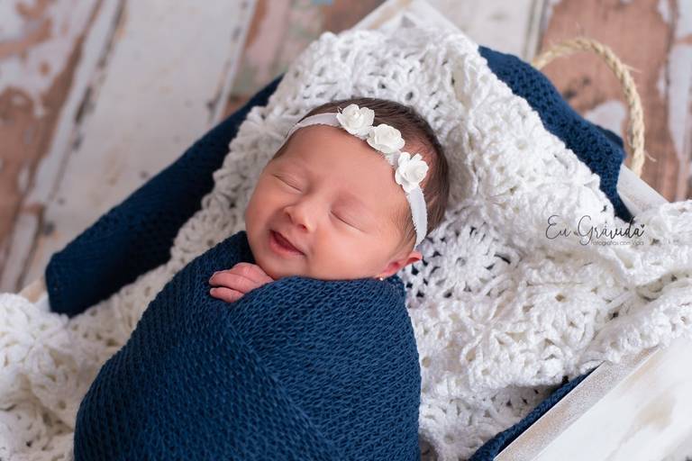 ensaio de recem nascido com sorrisos