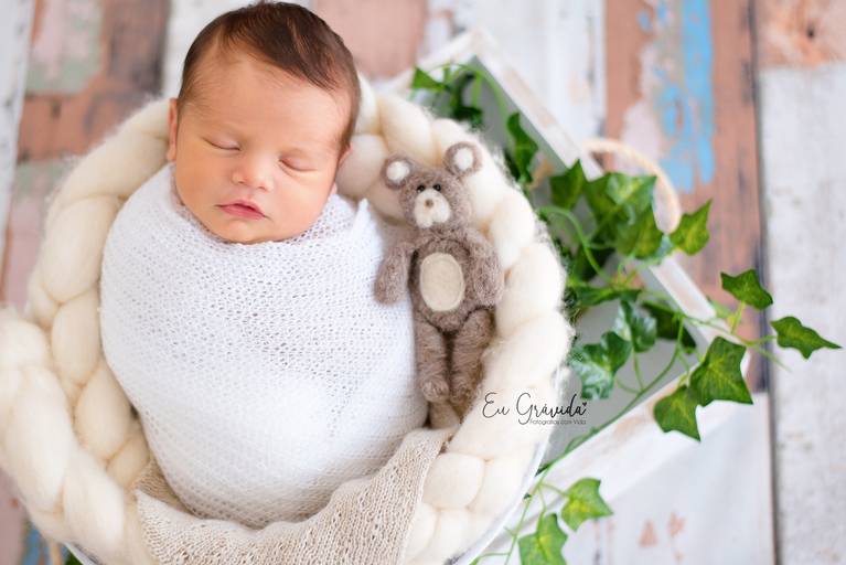 Ensaio newborn com ursinho Toy