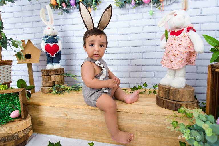 sessão infantil de páscoa para meninos