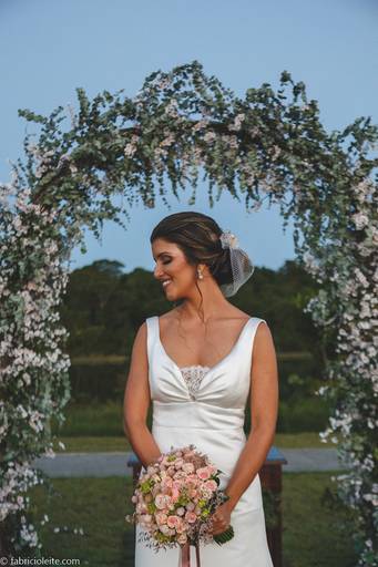 retratos e detalhes de noivas