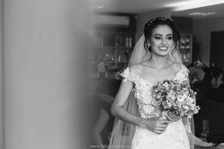 retratos e detalhes de noivas