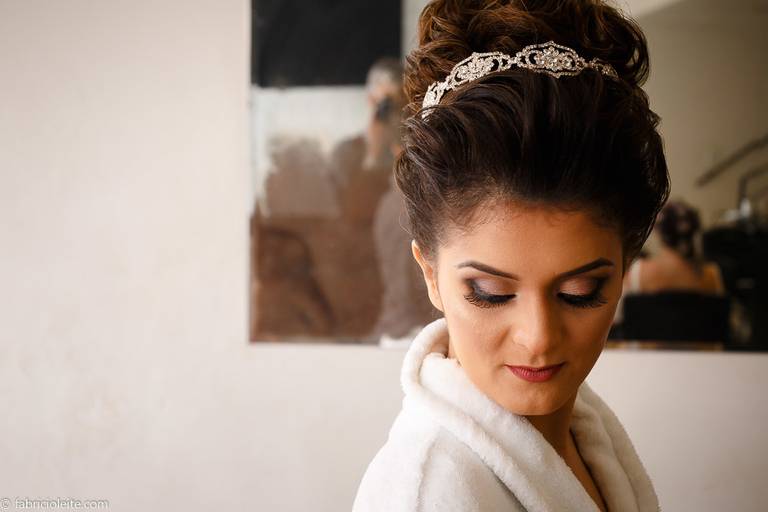 retratos e detalhes de noivas