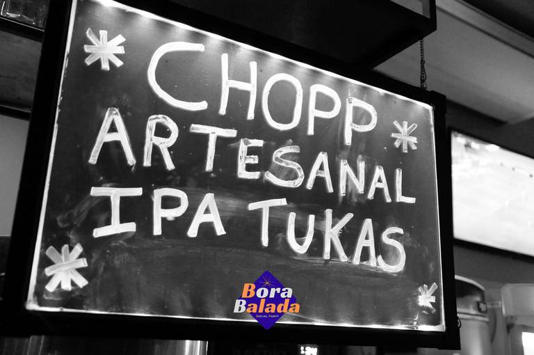 Noite de música boa e gente animada no Boteco Tukas/Sertãozinho