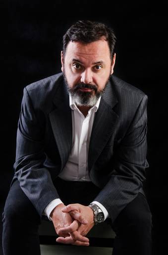 Retrato corporativo; retrato executivo; retrato empresarial; retrato para redes sociais; foto corporativa; fotografia executiva; fotografia empresarial; fotografia para redes sociais; fotografia para linkedin; carla vieira fotografia