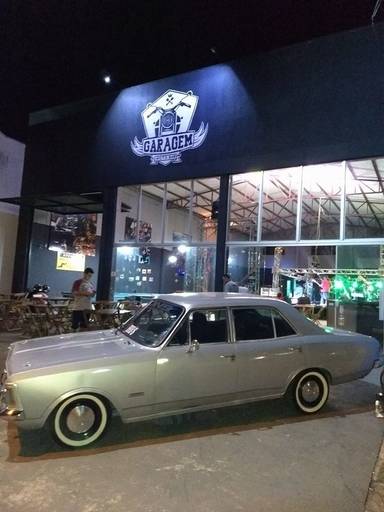 Carro do xirus no Moto bar