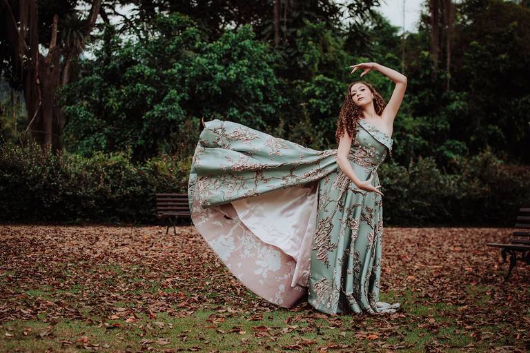 fotografo-de-debutantes-rj-festa-de-quinze-anos- fotografo-de-quinze-anos-Maison-Rosa-Flor-vestido-de-debutante-aniversario-fotografo-rio-de-janeiro-inesquecivel-casamento-fotografo-Petropolis-debuts-melhor-fotografo-de-debutante-do-rj-ensaio-de-15 anos-e