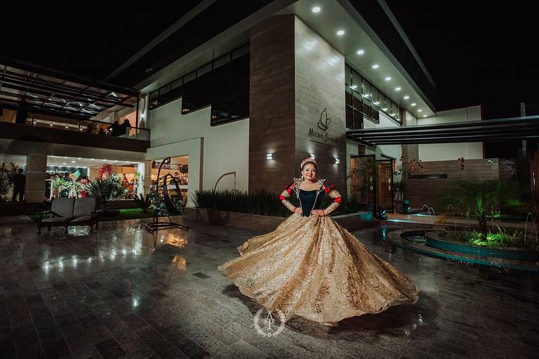 fotografo-de-debutantes-rj-festa-de-quinze-anos- fotografo-de-quinze-anos-Maison-Rosa-Flor-vestido-de-debutante-aniversario-fotografo-rio-de-janeiro-inesquecivel-casamento-fotografo-Petropolis-debuts-melhor-fotografo-de-debutante-do-rj-ensaio-de-15 anos-e