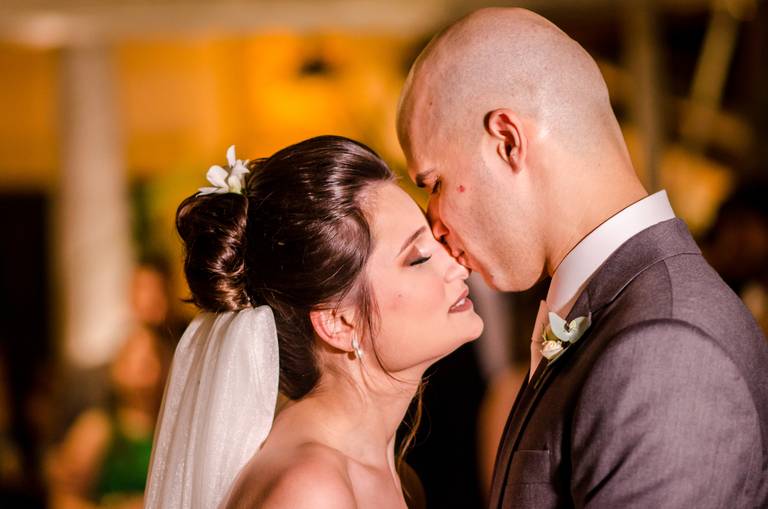 casamento classico na igreja-casamento igreja monte dos guararapes-casamento noturno-isabela lucena fotografia