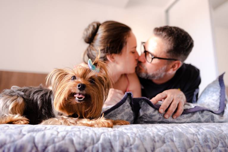 ensaio de familia recife- ensaio em casa-ensaio com pet-ensaio com cachorro- isabela lucena 