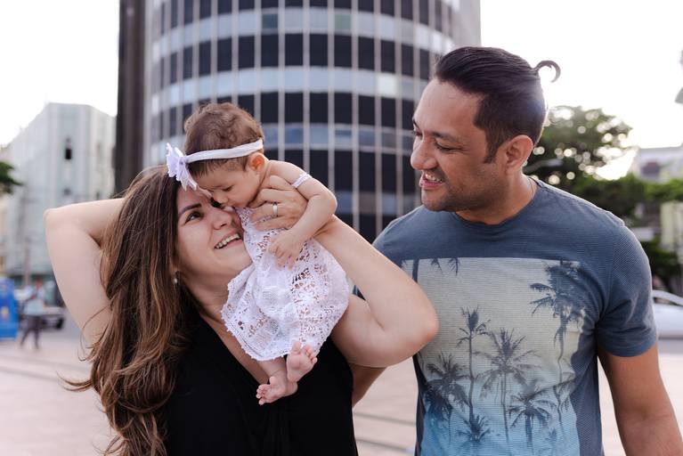 ensaio em familia no recife antigo-ensaio no recife antigo-recife antigo com bebe-isabela lucena fotografia