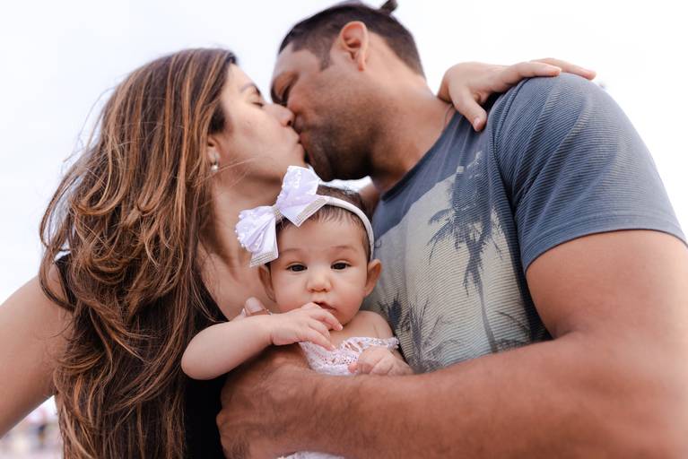 ensaio em familia no recife antigo-ensaio no recife antigo-recife antigo com bebe-isabela lucena fotografia