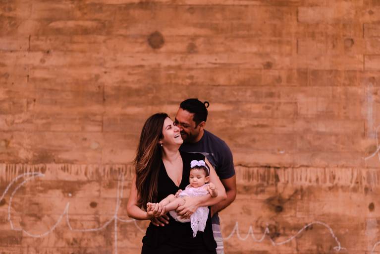 ensaio em familia no recife antigo-ensaio no recife antigo-recife antigo com bebe-isabela lucena fotografia