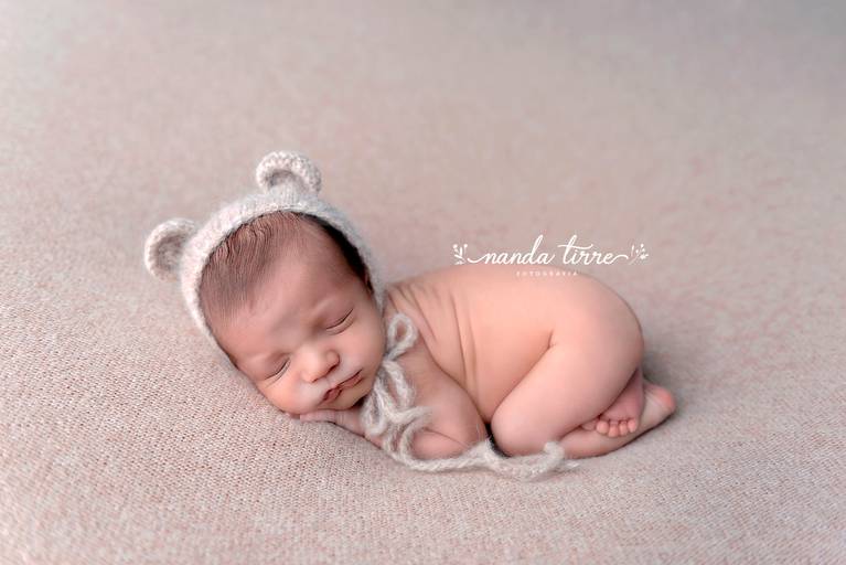 newborn-ensaio-fotografico-fotografia-foto-fotografa-book-bebê-baby-recem-nascido-maternidade-estúdio-barra-da-tijuca-parto-nascimento-mãe-rio-de-janeiro-rj-primeiros-dias-sessão-família-nanda-tirre-recreio-perinatal-laranjeiras-doula-obstetra-pediatra