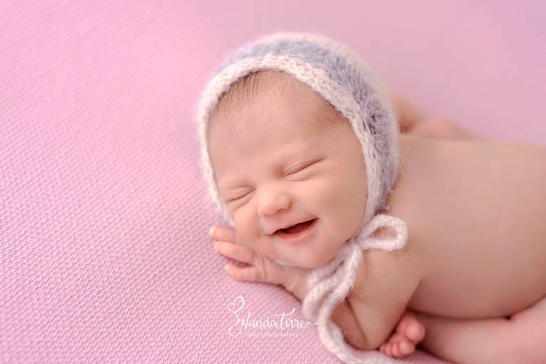 newborn-ensaio-fotografico-fotografia-foto-fotografa-book-bebê-baby-recem-nascido-maternidade-estúdio-jardim-botanico-barra-da-tijuca-maternity-parto-nascimento-mãe-filho-filha-rio-de-janeiro-rj-primeiros-dias-sessão-família-dias-nanda-tirre-photography