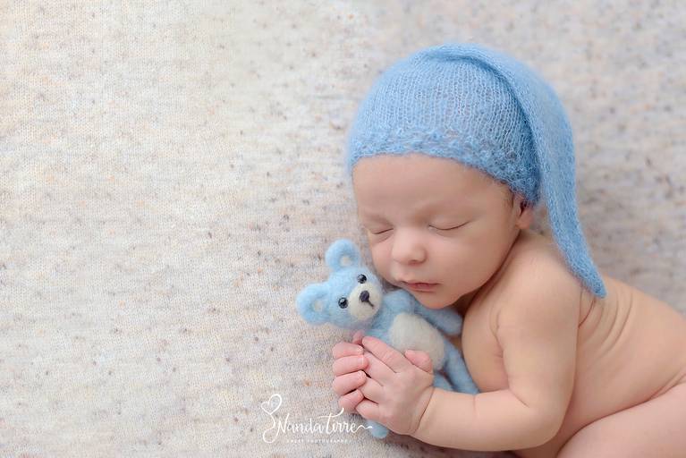 newborn-ensaio-fotografico-fotografia-foto-fotografa-book-bebê-baby-recem-nascido-maternidade-estúdio-barra-da-tijuca-parto-nascimento-mãe-rio-de-janeiro-rj-primeiros-dias-sessão-família-nanda-tirre-recreio-perinatal-laranjeiras-doula-obstetra-pediatra