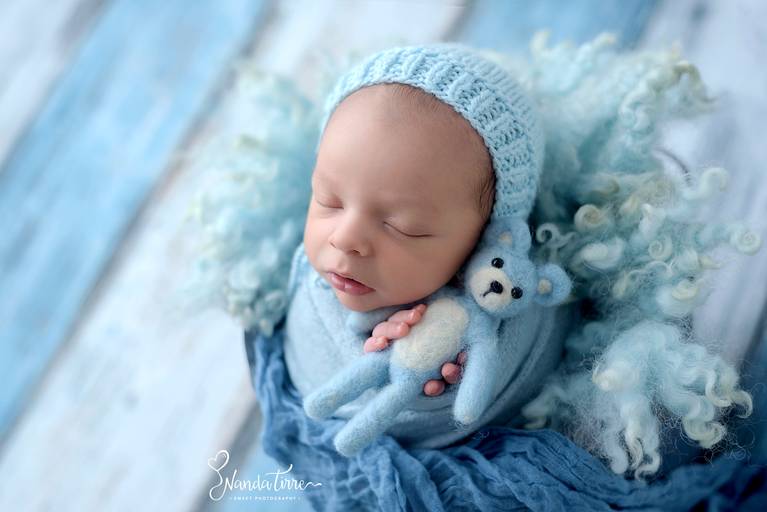 newborn-ensaio-fotografico-fotografia-foto-fotografa-book-bebê-baby-recem-nascido-maternidade-estúdio-barra-da-tijuca-parto-nascimento-mãe-rio-de-janeiro-rj-primeiros-dias-sessão-família-nanda-tirre-recreio-perinatal-laranjeiras-doula-obstetra-pediatra