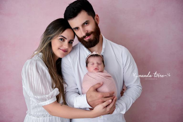 newborn-ensaio-fotografico-fotografia-foto-fotografa-book-bebê-baby-recem-nascido-maternidade-estúdio-teresópolis-varzea-agrioes-parto-nascimento-mãe-rio-de-janeiro-rj-sessão-família-nanda-tirre-perinatal-hctco-hospital-clínicas-doula-obstetra-pediatra