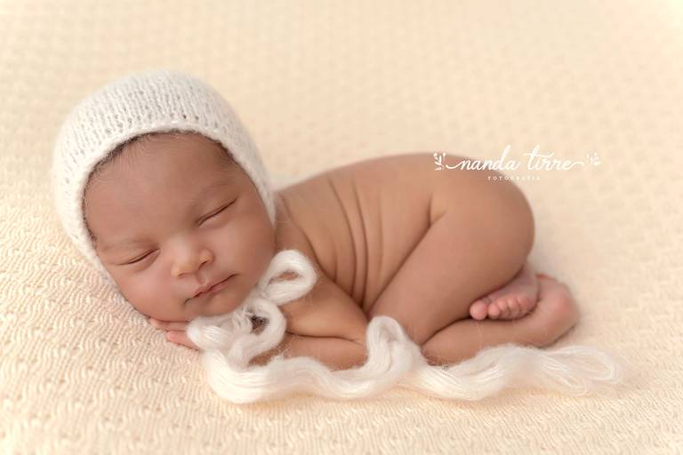 newborn-ensaio-fotografico-fotografia-foto-fotografa-book-bebê-baby-recem-nascido-maternidade-estúdio-barra-da-tijuca-parto-nascimento-mãe-rio-de-janeiro-rj-primeiros-dias-sessão-família-nanda-tirre-recreio-perinatal-laranjeiras-doula-obstetra-pediatra