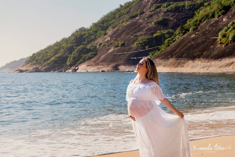 gestante-gravida-estudio-fotografia-fotografico-rio-de-janeiro-rj-nanda-tirre-fotografo-ensaio-foto-book-barra-da-tijuca-gravidez-gestação-pregnant-maternidade-maternity-bebê-baby-nascimento-filho-filha-mãe-externo-parque-praia-recreio-peninsula-zona-sul