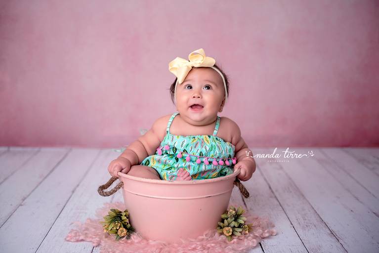 fotografia-foto-fotografa-book-bebê-baby-acompanhamento-perinatal-teresopolis-hctco-mãe-pai-mês-meses-três-seis-nove-doze-smash-cake-família-nanda-tirre-estúdio-fotografico-primeiro-ano-1-um-cenário-menina-rj-menino-ensaio-sessão-trimestral-mensal-rio