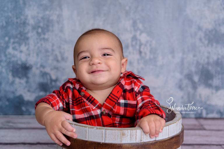 fotografia-foto-fotografa-book-bebê-baby-maternidade-acompanhamento-perinatal-teresopolis-hctco-mãe-pai-mês-meses-três-seis-nove-doze-smash-cake-família-nanda-tirre-estúdio-fotografico-primeiro-ano-1-um-cenário-menina-rj-menino-ensaio-sessão-trimestral