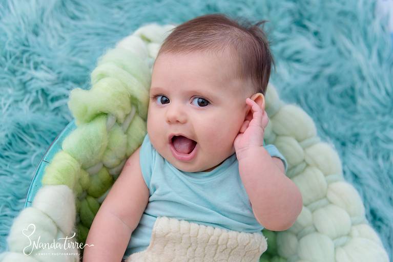 fotografia-foto-fotografa-book-bebê-baby-maternidade-acompanhamento-perinatal-teresopolis-hctco-mãe-pai-mês-meses-três-seis-nove-doze-smash-cake-família-nanda-tirre-estúdio-fotografico-primeiro-ano-1-um-cenário-menina-rj-menino-ensaio-sessão-trimestral