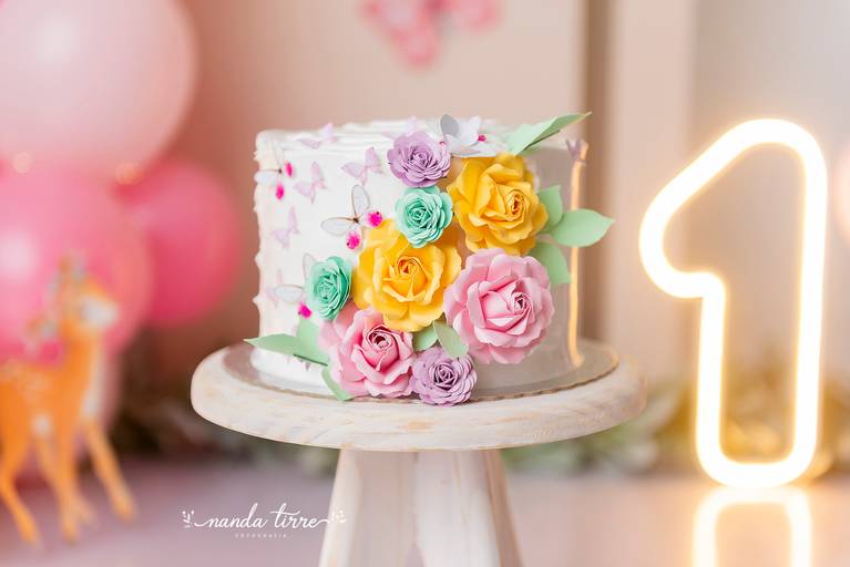 smash-the-cake-aniversario-bolo-bebes-crianças-teresopolis-rio-de-janeiro-rj-nanda-tirre-fotografo-ensaio-foto-book-acompanhamento-bebê-baby-filho-filha-estudio-fotografico-festa-1-aninho-ano-fotografia-fotografa-parabens-bolo-primeiro-pre-festa