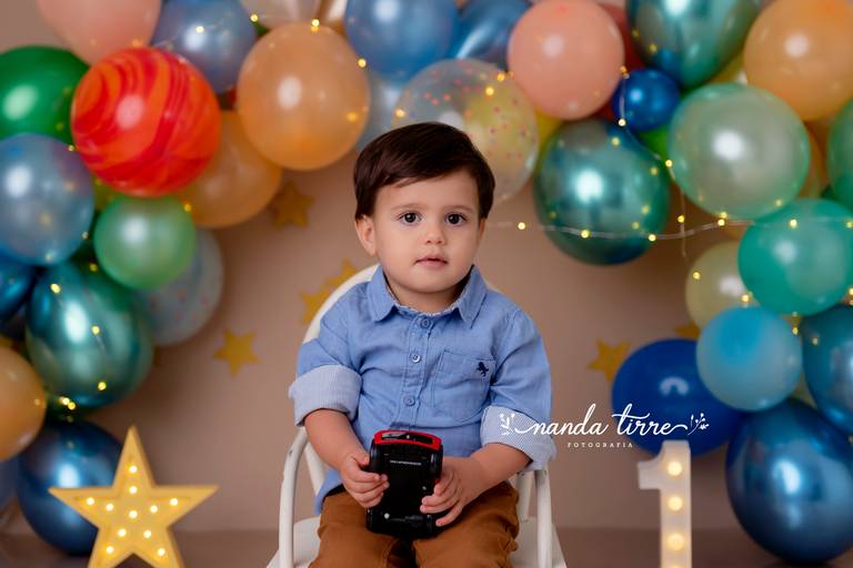 smash-the-cake-aniversario-bolo-bebê-criança-rio-de-janeiro-rj-nanda-tirre-fotografo-ensaio-foto-book-barra-da-tijuca-bebê-baby-filho-filha-estudio-fotografico-festa-1-aninho-ano-fotografia-fotografa-parabens-bolo-bagunça-acompanhamento-recreio-cenário