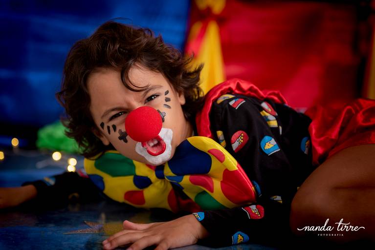 mini-sessao-tematica-ensaio-estudio-fotografico-rj-rio-de-janeiro-foto-book-infantil-bebes-fotografia-fotografo-fotografa-nanda-tirre-barra-da-tijuca-zona-sul-carnaval-pascoa-maes-festa-junina-natal-ano-novo-crianças-criancas-junino-pais-recreio