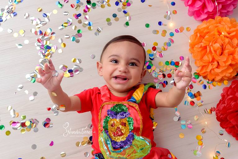mini-sessao-tematica-ensaio-estudio-fotografico-rj-rio-de-janeiro-foto-book-infantil-bebes-fotografia-fotografo-fotografa-nanda-tirre-barra-da-tijuca-zona-sul-carnaval-pascoa-maes-festa-junina-natal-ano-novo-crianças-criancas-junino-pais-recreio