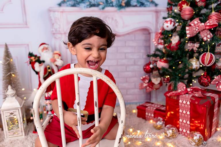 mini-sessao-tematica-ensaio-estudio-fotografico-rj-rio-de-janeiro-foto-book-infantil-bebes-fotografia-fotografo-fotografa-nanda-tirre-barra-da-tijuca-zona-sul-carnaval-pascoa-maes-festa-junina-natal-ano-novo-crianças-criancas-junino-pais-recreio