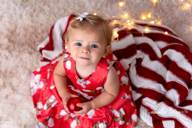 mini-sessao-tematica-ensaio-estudio-fotografico-rj-rio-de-janeiro-foto-book-infantil-bebes-fotografia-fotografo-fotografa-nanda-tirre-barra-da-tijuca-zona-sul-carnaval-pascoa-maes-festa-junina-natal-ano-novo-crianças-criancas-junino-pais-recreio