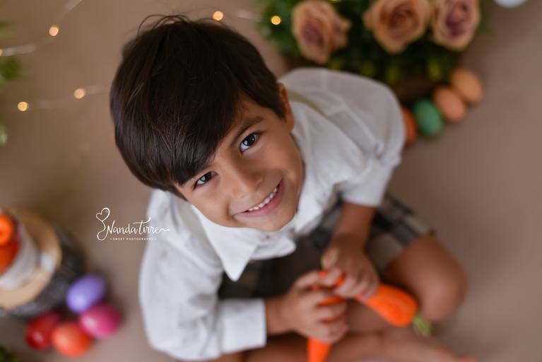 mini-sessao-tematica-ensaio-estudio-fotografico-rj-rio-de-janeiro-foto-book-infantil-bebes-fotografia-fotografo-fotografa-nanda-tirre-barra-da-tijuca-zona-sul-carnaval-pascoa-maes-festa-junina-natal-ano-novo-crianças-criancas-junino-pais-recreio